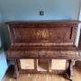 Piano Bar