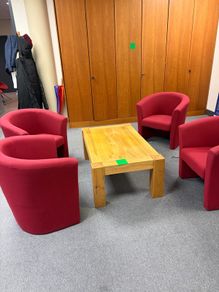 Coffee table and 4 tub chairs