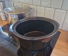 Free Morphy Richards 6.5l Slow Cooker Crock Pot