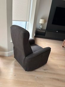 Leather recliner