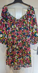 Floral top by yours