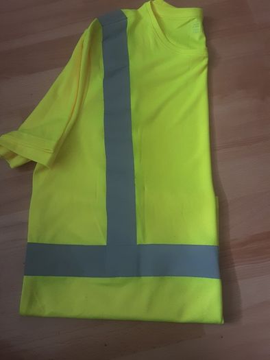 Hi-Vis T-Shirt with Solid Reflectir Band.. ISO Class 2 from Parkside .. Size X-Large