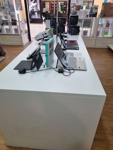 Display Table