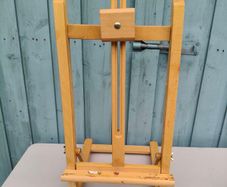 Table top easel