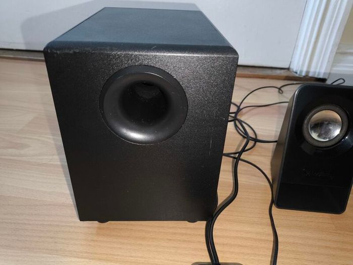 Desktop Speaker