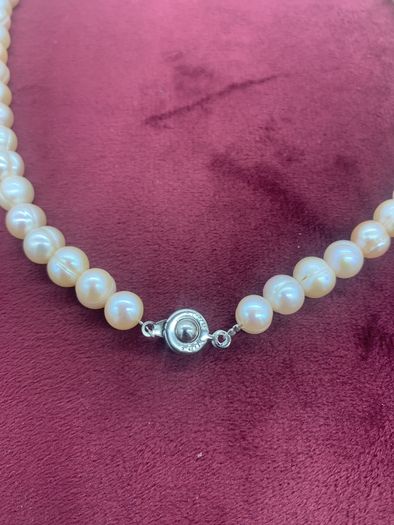 Freshwater Pearl Necklace's
