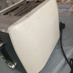 Toaster by Morphy Richards