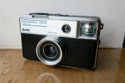 Mint 1970 Kodak Instamatic 333x Electronic 126 Film Cartridge Camera
