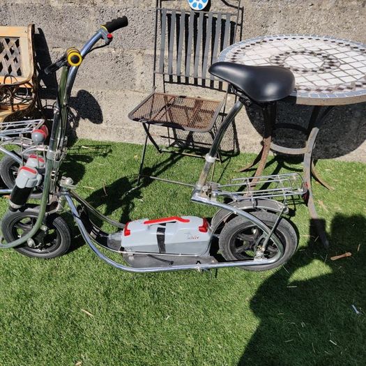 'Bikit Rocket' scooters