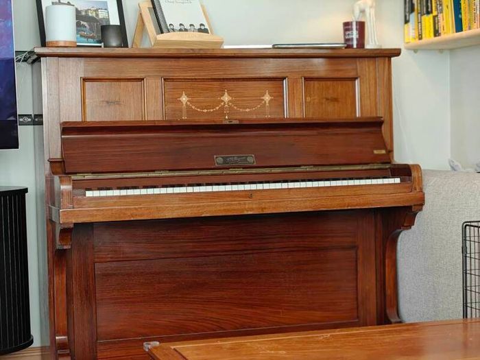 Free Vintage Upright Piano