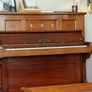 Free Vintage Upright Piano Image 4