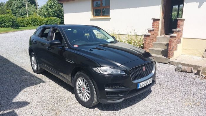 Jaguar F-Pace 2017