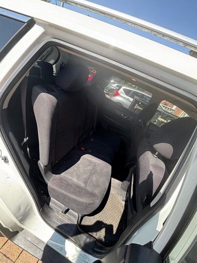 Nissan X-Trail 2016 READ AD!