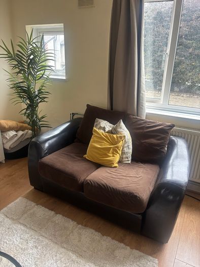 Leather & Fabric 3+2 Sofa Suite