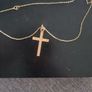 9ct gold Cross and chain Image 4
