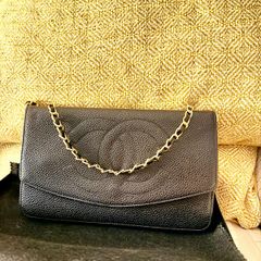 Chanel Clutch In Caviar Leather Authentic