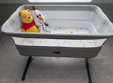 Nested bedside crib