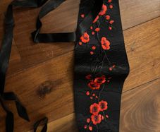 Waist belt with red flower design