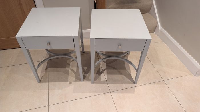 2 x bedside lockers (gray / excellent condition) - free for collection