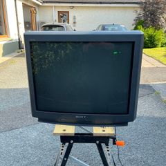 Sony Trinitron CRT Retro Gaming 4:3