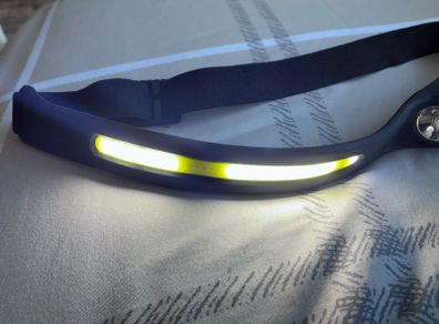 Rechargeable head torch with USB C port