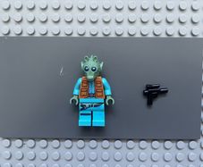 lego Star Wars sw0898 Greedo minifigure- Medium Nougat Vest, Belt on Legs and Torso, Medium Azure Legs