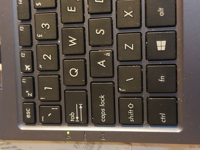 Asus Notebook PC, Model E203N, Intel Celeron CPU N3350, 1.1GHz, 2 GB Ram, 32GB Flash drive, windows 10, microsoft Edge, Chrome and VLC