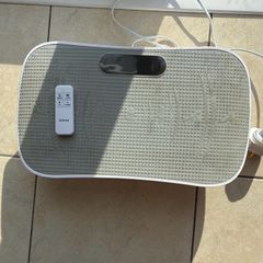 Vibro plate with remote