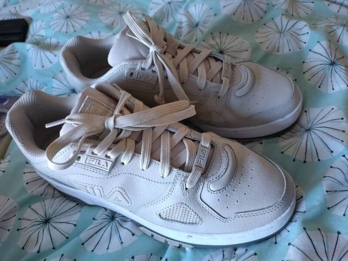 FILA teratach 600 trainers, uk size 7