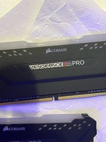 Corsair Vengeance Rgb Pr Ddr 16gb (memory Ram)