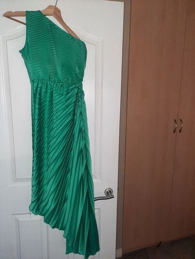 Stunning dress