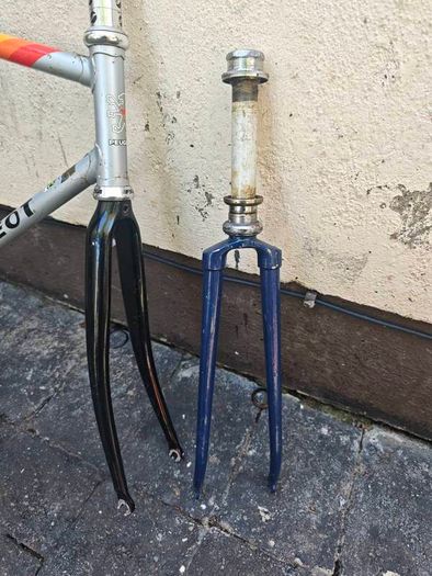 Peugeot steel track Frame 54x54cm