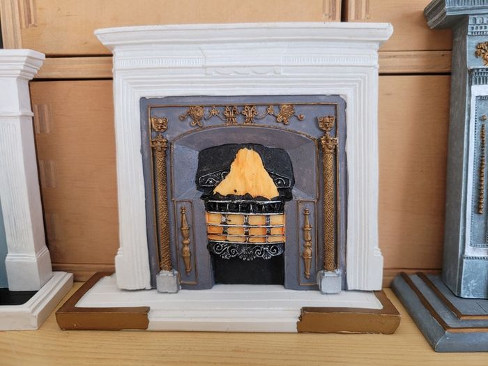 Dolls house furniture - Fireplaces