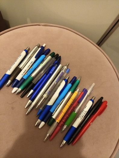 20 brand new never used pens