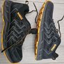 Dewalt safety footwear - used ones- perfect condition Image 2