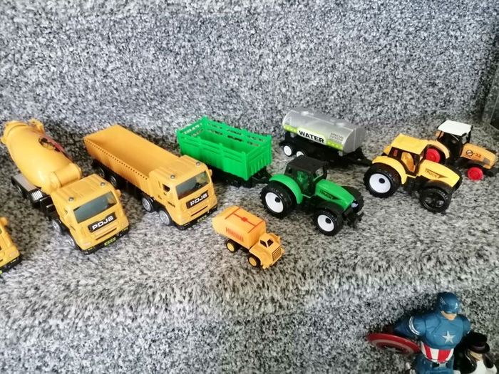 toys