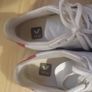 ladies runners size 5 Veja Image 6