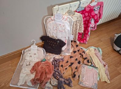 Baby clothes