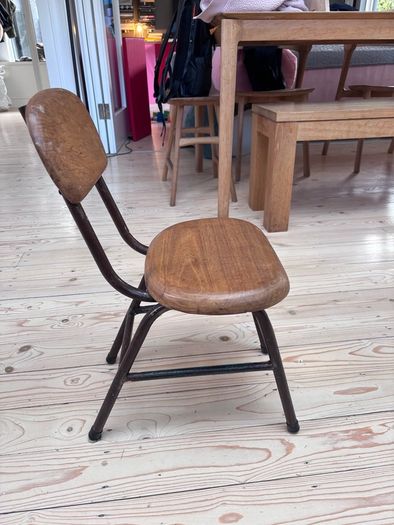 Kids wooden chair