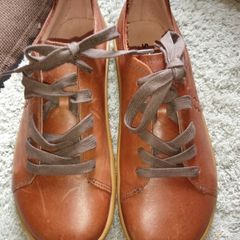 Vivobarefoot