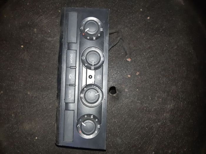 Audi A6 2006 Heater Control Panel 4f2820043k