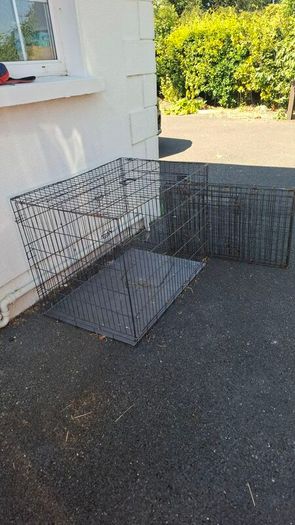 Dog cages