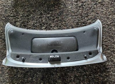 BMW M 5 sport , bmw trunk , color A52