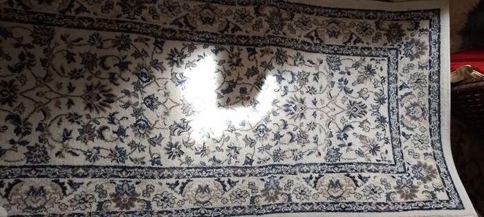 ruglovely rug in v good condition