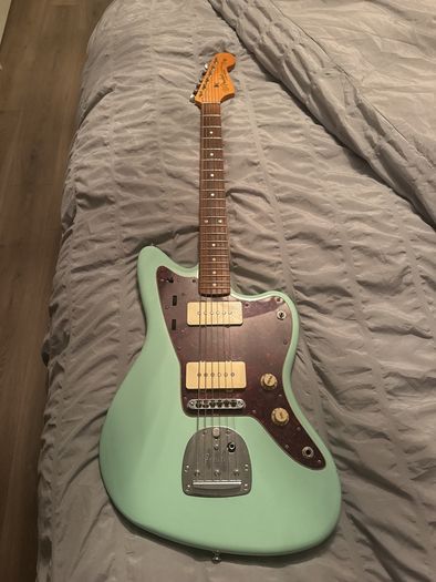 Jazz Master 60's Vintera series
