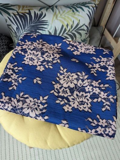 Navy and cream lace fabric 150cm x 125 cm