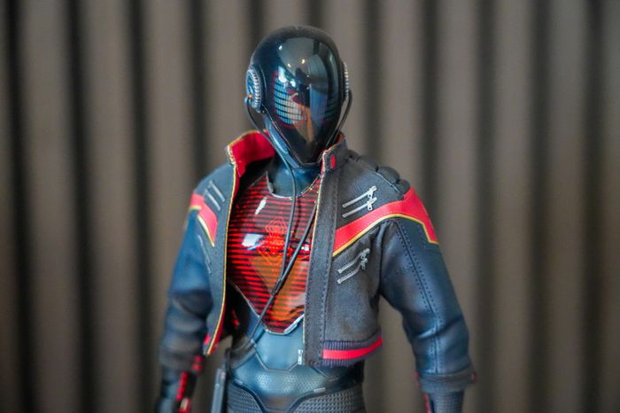 Hot Toys Miles Morales - 2020 Suit - VGM49 - 1/6 Scale