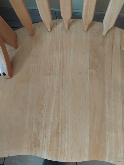 Table and 6 matching chairs
