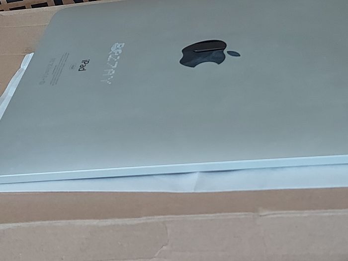 Original Apple Ipad 16GB, No Camera, includes over 20 Family Kids Movies, a real blast from the Past in excellent condition