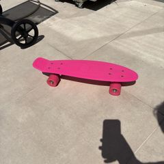 55cm Pink Skateboard
